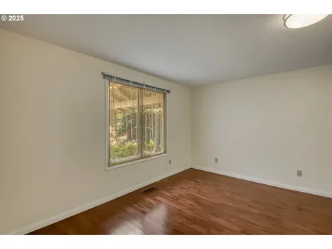 15540 SW Village Court Beaverton OR 97007