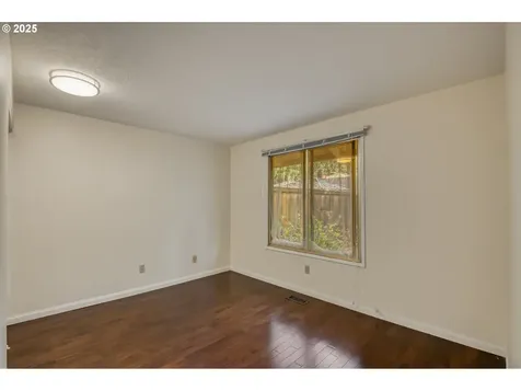 15540 SW Village Court Beaverton OR 97007