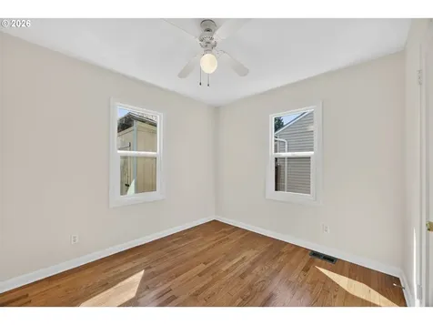 1044 NE 57th Avenue Portland OR 97213