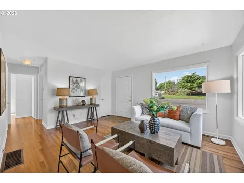 1044 NE 57th Avenue Portland OR 97213