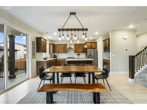 23897 SW Heron Lakes Drive Sherwood OR 97140