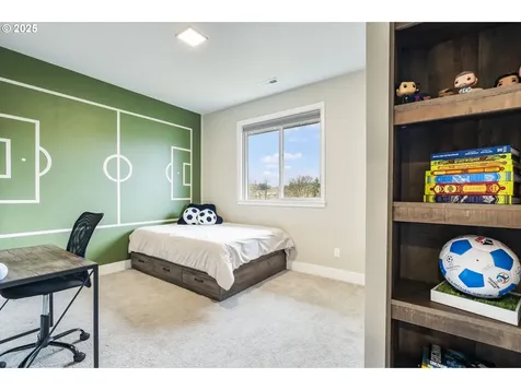 23897 SW Heron Lakes Drive Sherwood OR 97140
