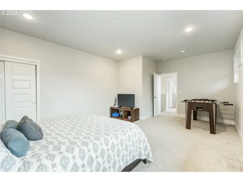 23897 SW Heron Lakes Drive Sherwood OR 97140