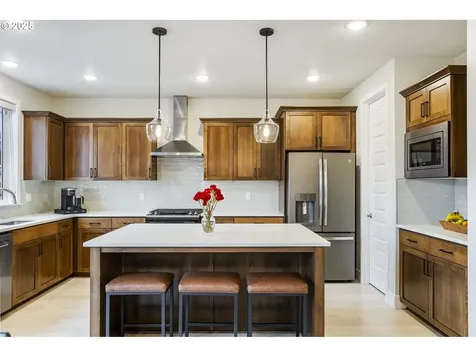 23897 SW Heron Lakes Drive Sherwood OR 97140