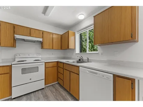 3108 SE 89th Avenue Portland OR 97266