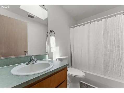 3108 SE 89th Avenue Portland OR 97266