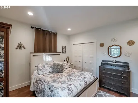 41222 Highway 228 Sweet Home OR 97386