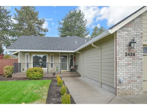 2458 Otto Street Springfield OR 97477