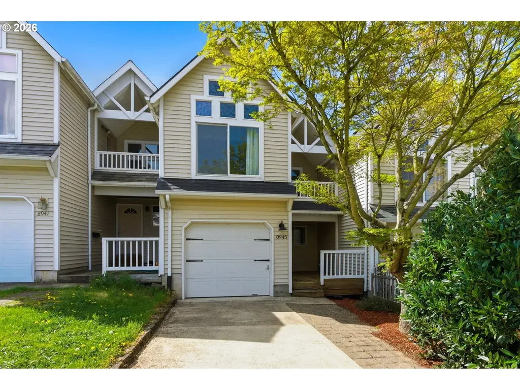 8945 N Calvert Avenue Portland OR 97217