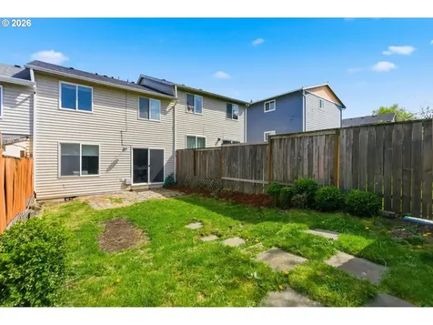 8945 N Calvert Avenue Portland OR 97217