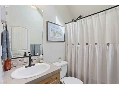 680 SE Jackson Park Road Troutdale OR 97060