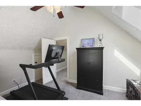 680 SE Jackson Park Road Troutdale OR 97060
