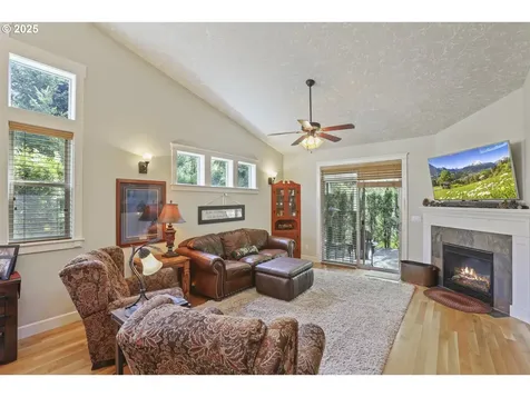680 SE Jackson Park Road Troutdale OR 97060