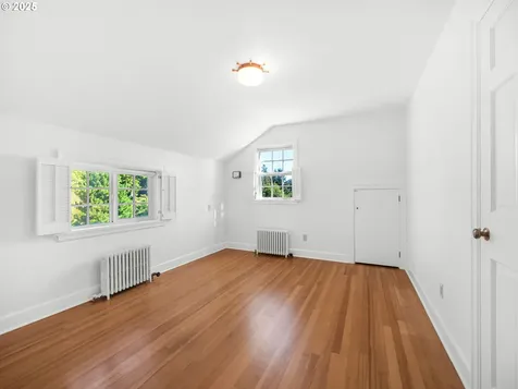 1320 15th Street Astoria OR 97103