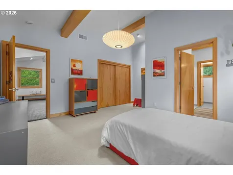 13948 NW Country Woods Lane Portland OR 97231