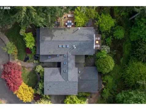 13948 NW Country Woods Lane Portland OR 97231