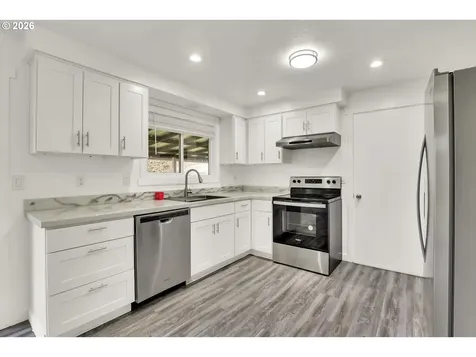 597 SE 13th Avenue Hillsboro OR 97123