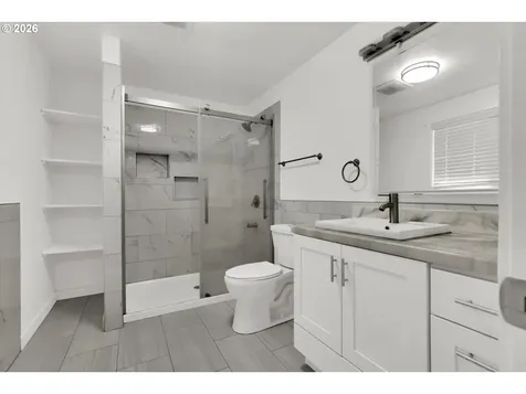 597 SE 13th Avenue Hillsboro OR 97123