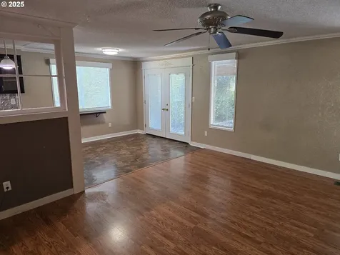 1634 Kendall Street Roseburg OR 97471