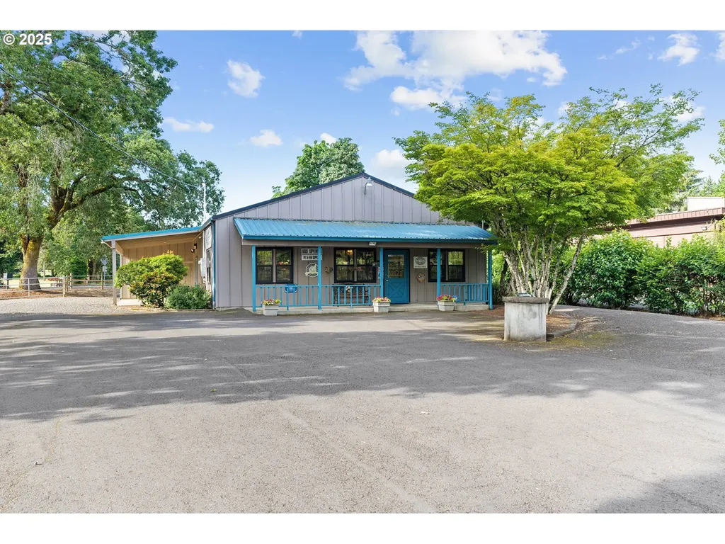 22525 SW Stafford Road Tualatin OR 97062