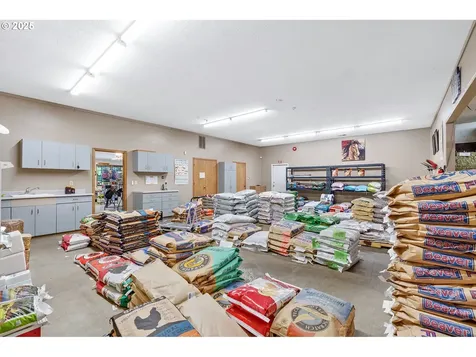 22525 SW Stafford Road Tualatin OR 97062