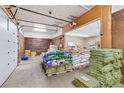 22525 SW Stafford Road Tualatin OR 97062