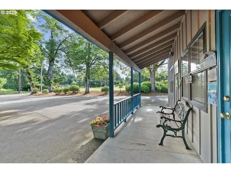 22525 SW Stafford Road Tualatin OR 97062