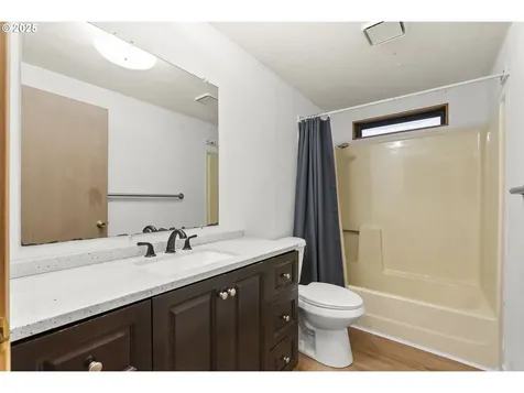 1672 Pritchett Place Cottage Grove OR 97424
