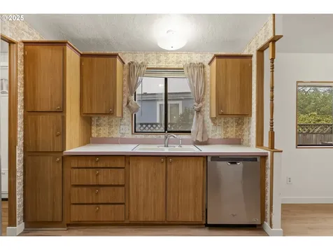 1672 Pritchett Place Cottage Grove OR 97424