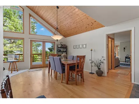 1 Pine Crest Drive La Grande OR 97850