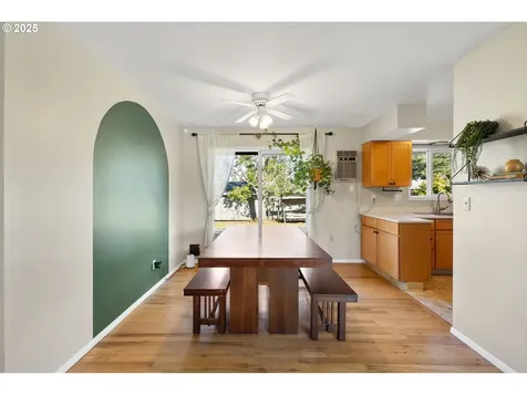 13225 SE Alder Street Portland OR 97233