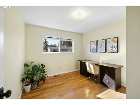 13225 SE Alder Street Portland OR 97233