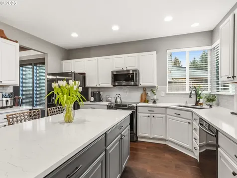 17117 SW Green Heron Drive Sherwood OR 97140