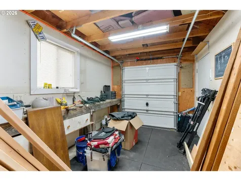 381 NE Wisconsin Street White Salmon WA 98672