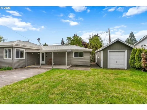 381 NE Wisconsin Street White Salmon WA 98672