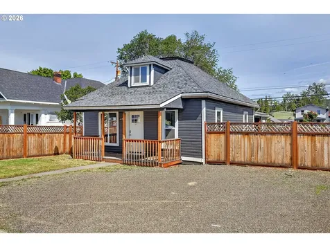 417 E Court Street Goldendale WA 98620