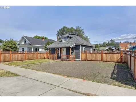 417 E Court Street Goldendale WA 98620