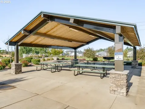 6640 SE Kinnaman Street Hillsboro OR 97123