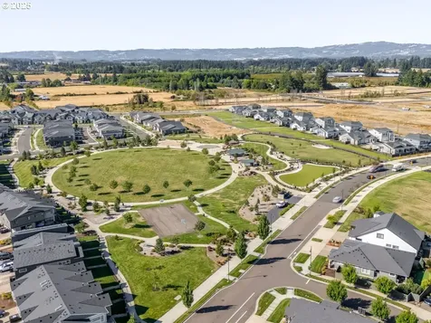 6640 SE Kinnaman Street Hillsboro OR 97123