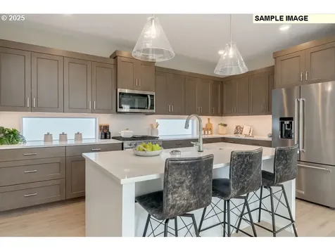 6640 SE Kinnaman Street Hillsboro OR 97123