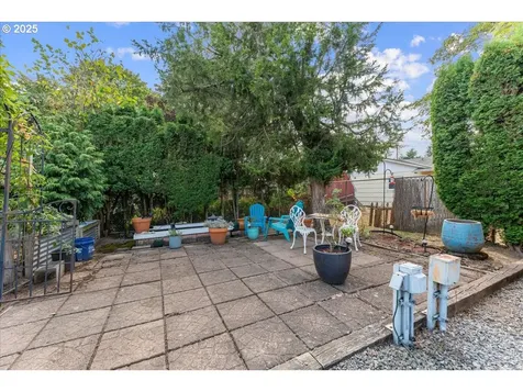 21 NE 196th Avenue Portland OR 97230