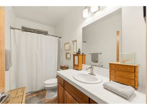 47555 Leeward Street Langlois OR 97450