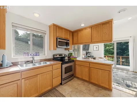 47555 Leeward Street Langlois OR 97450
