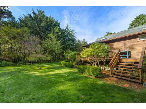 47555 Leeward Street Langlois OR 97450