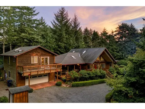 47555 Leeward Street Langlois OR 97450