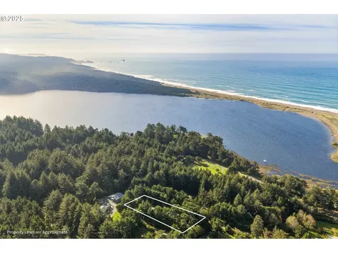 47555 Leeward Street Langlois OR 97450