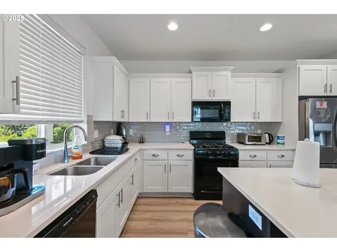 2504 Brackenfern Road Eugene OR 97403