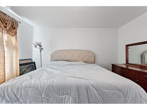2504 Brackenfern Road Eugene OR 97403