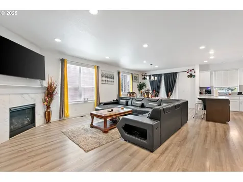 2504 Brackenfern Road Eugene OR 97403
