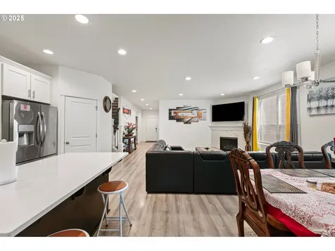 2504 Brackenfern Road Eugene OR 97403